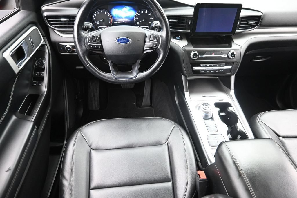 Used 2020 Ford Explorer XLT RWD image 15