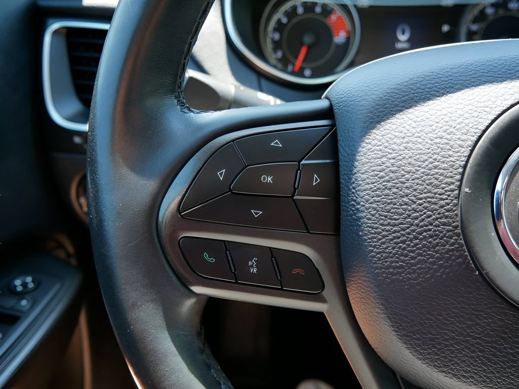 Used 2019 Jeep Cherokee Trailhawk AWD/4WD image 18