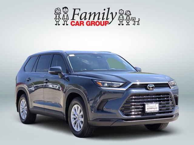 Used 2026 Toyota Grand Highlander XLE image 2