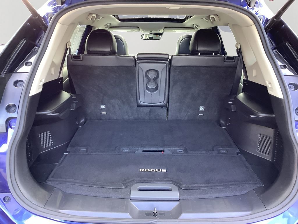 Used 2017 Nissan Rogue SL w/ SL Premium Package image 14