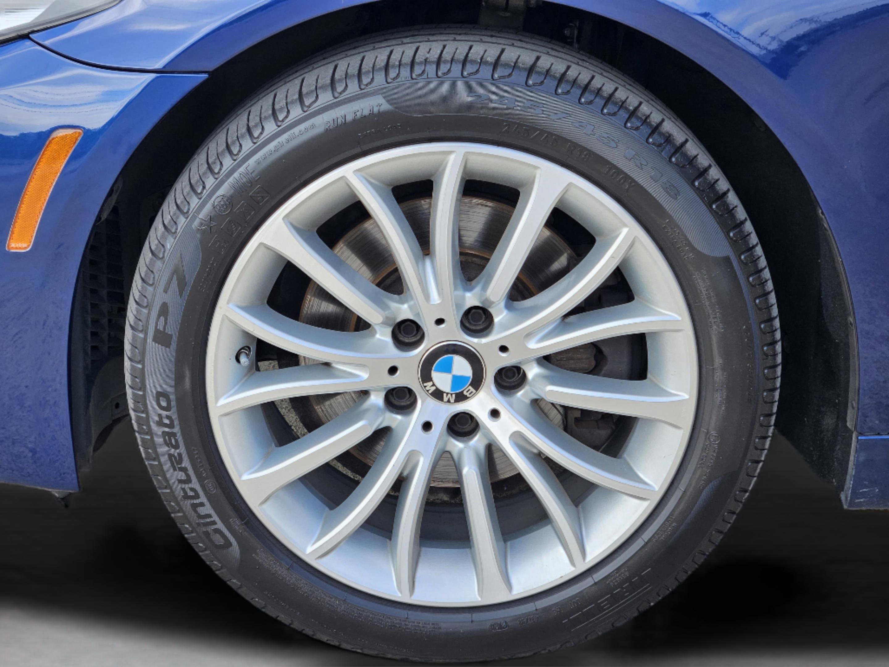 Used 2015 BMW 528i xDrive Sedan image 32