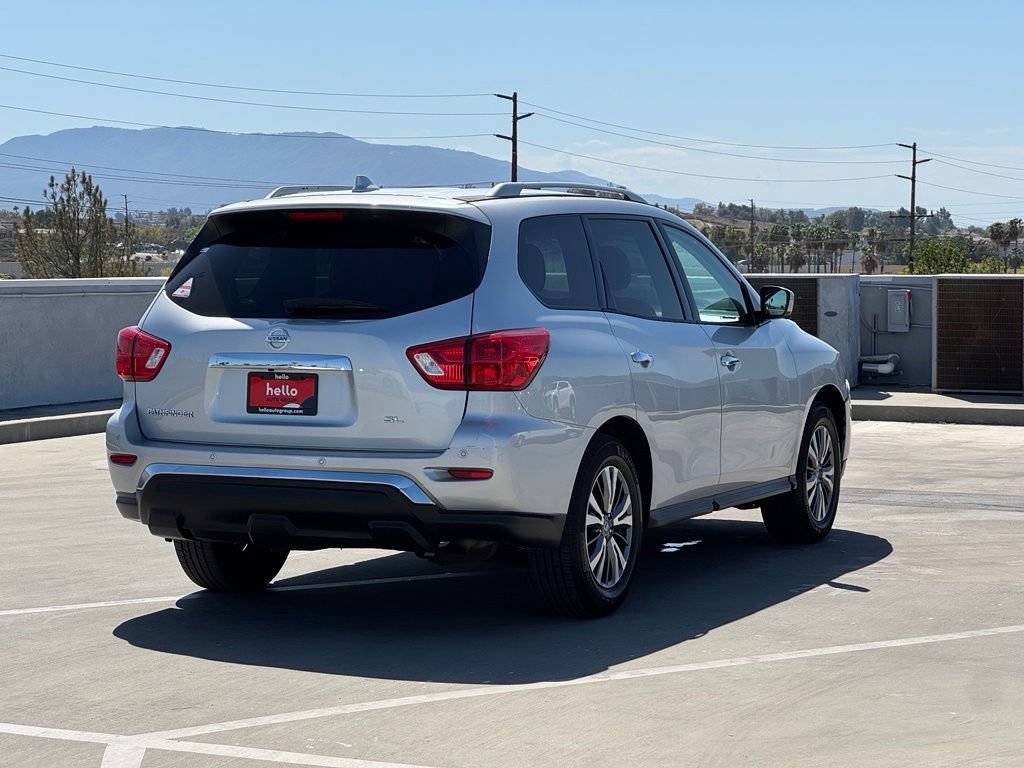 Used 2019 Nissan Pathfinder SL FWD image 33