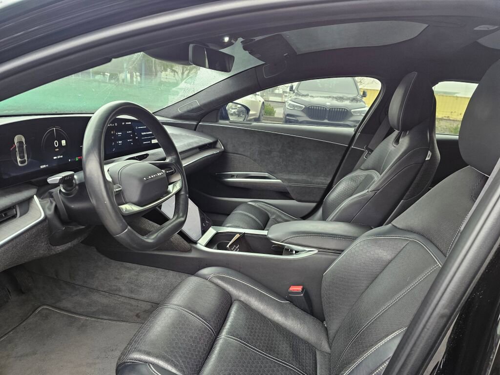 Used 2022 Lucid Air Grand Touring image 24
