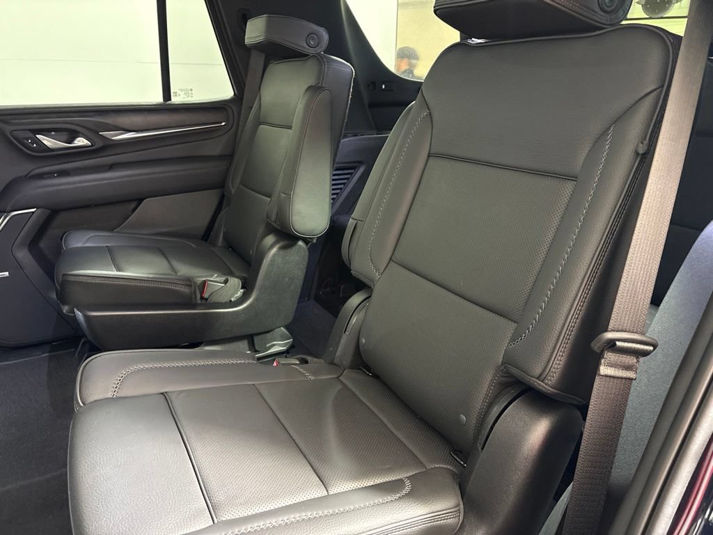 Used 2022 GMC Yukon Denali AWD/4WD image 27