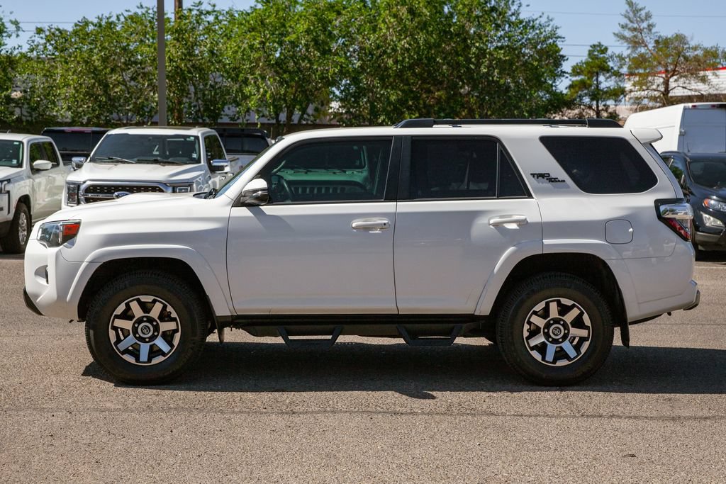 Used 2020 Toyota 4Runner TRD Off-Road Premium AWD/4WD image 8