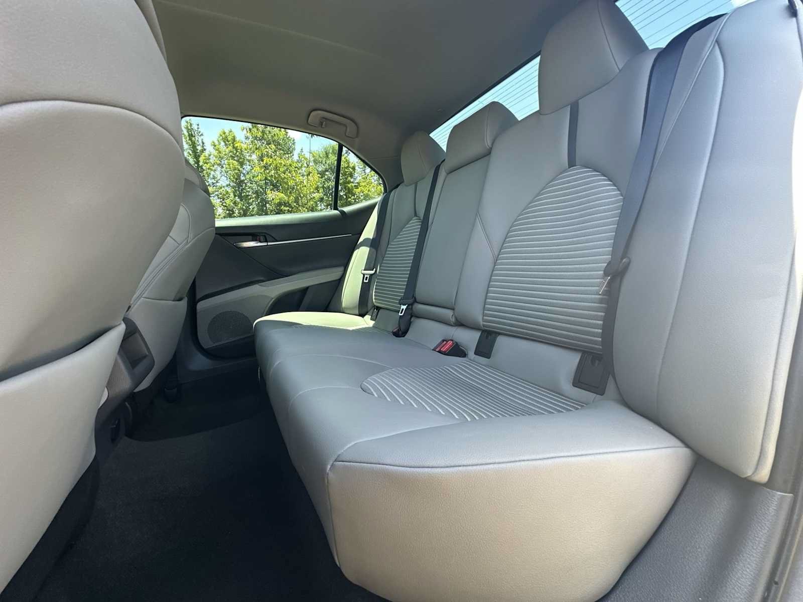 Used 2023 Toyota Camry SE FWD image 28