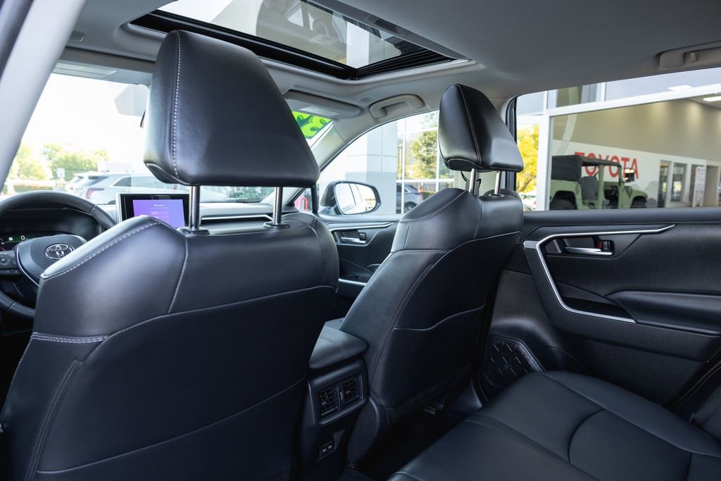 Certified 2024 Toyota RAV4 XLE Premium image 25