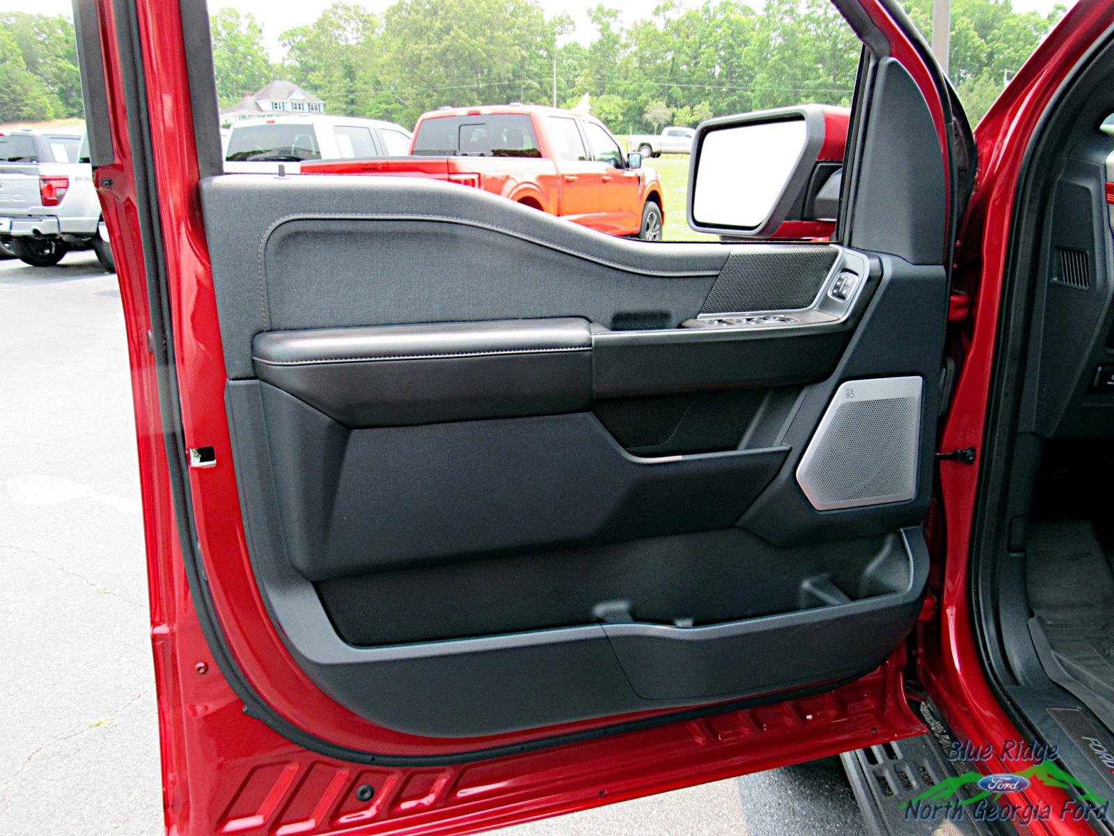 Used 2023 Ford F150 Raptor w/ Raptor Carbon Fiber Package image 10