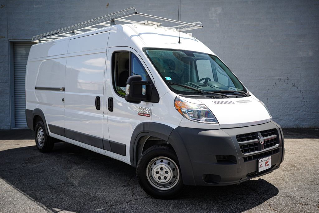 Used 2018 RAM ProMaster 2500 w/ Mopar Trailer Tow Group FWD image 8