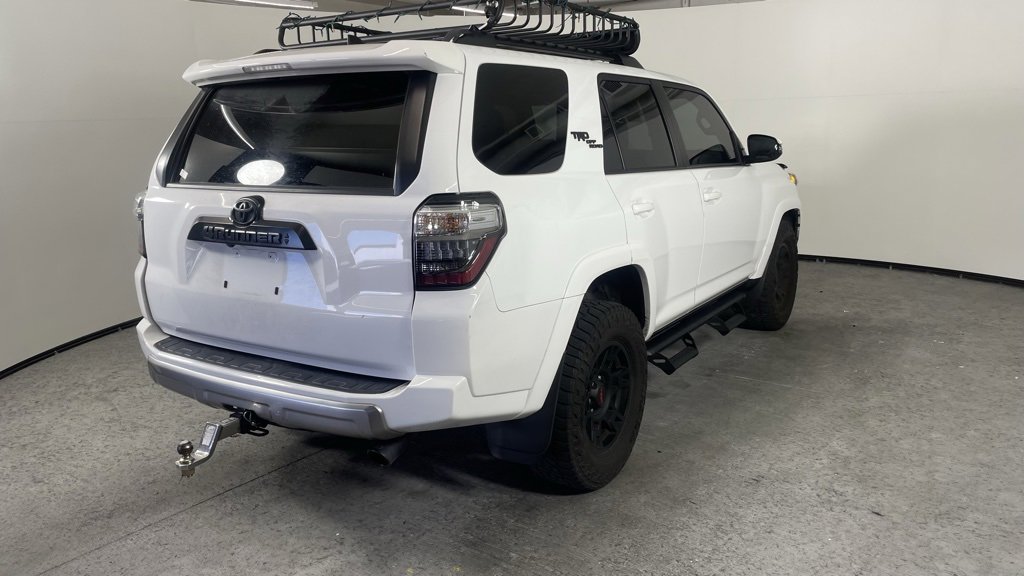 Used 2022 Toyota 4Runner TRD Off-Road Premium image 3