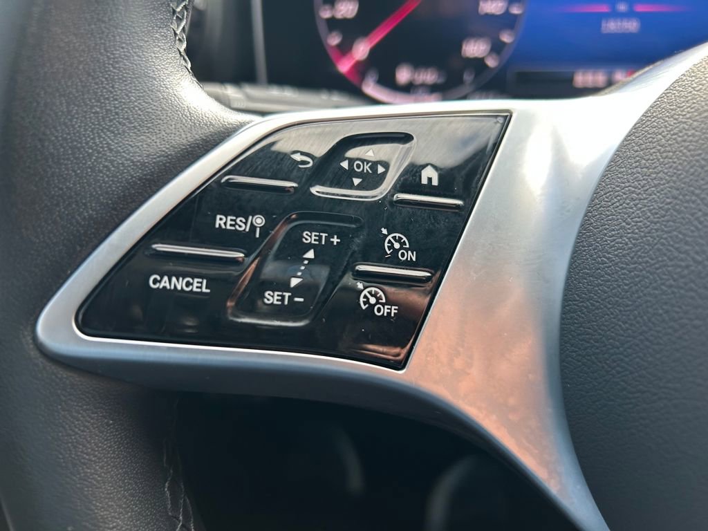 Used 2024 Mercedes-Benz C 300 4MATIC Sedan image 17