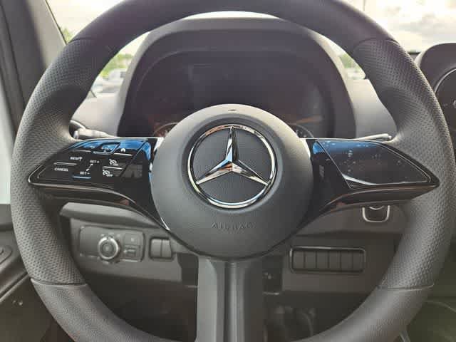 Used 2026 Mercedes-Benz Sprinter 2500 image 22