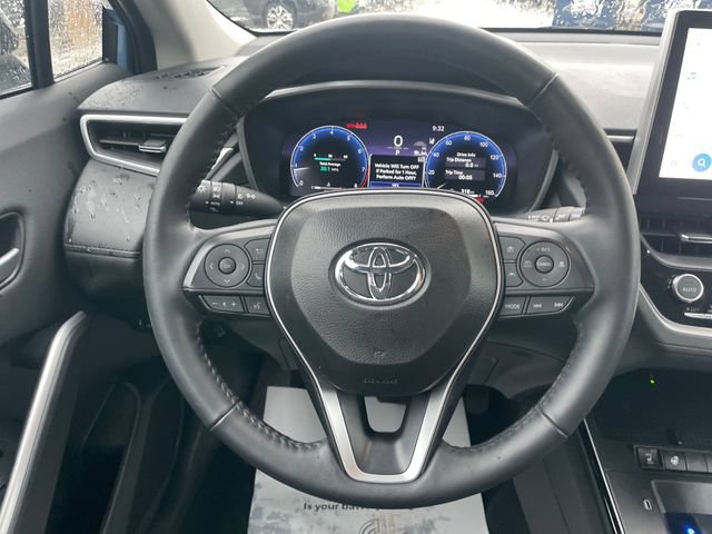 Used 2026 Toyota Corolla Cross XLE AWD/4WD image 25