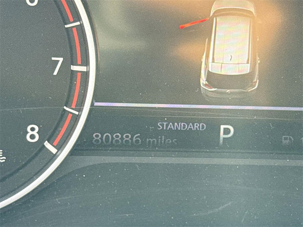 Used 2023 Nissan Rogue S image 11