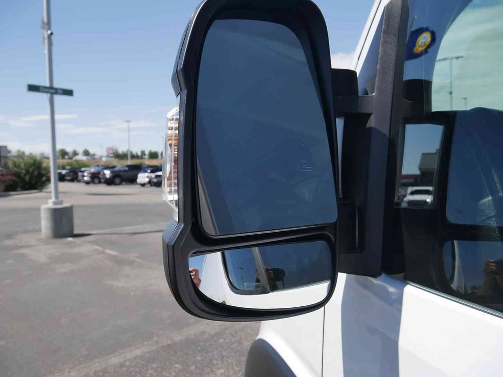Used 2025 RAM ProMaster 2500 FWD image 21