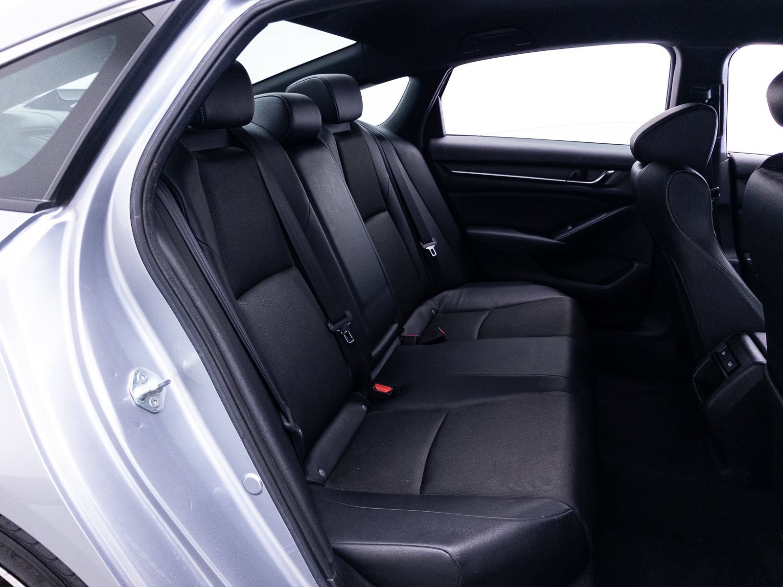 Used 2022 Honda Accord Sport image 36