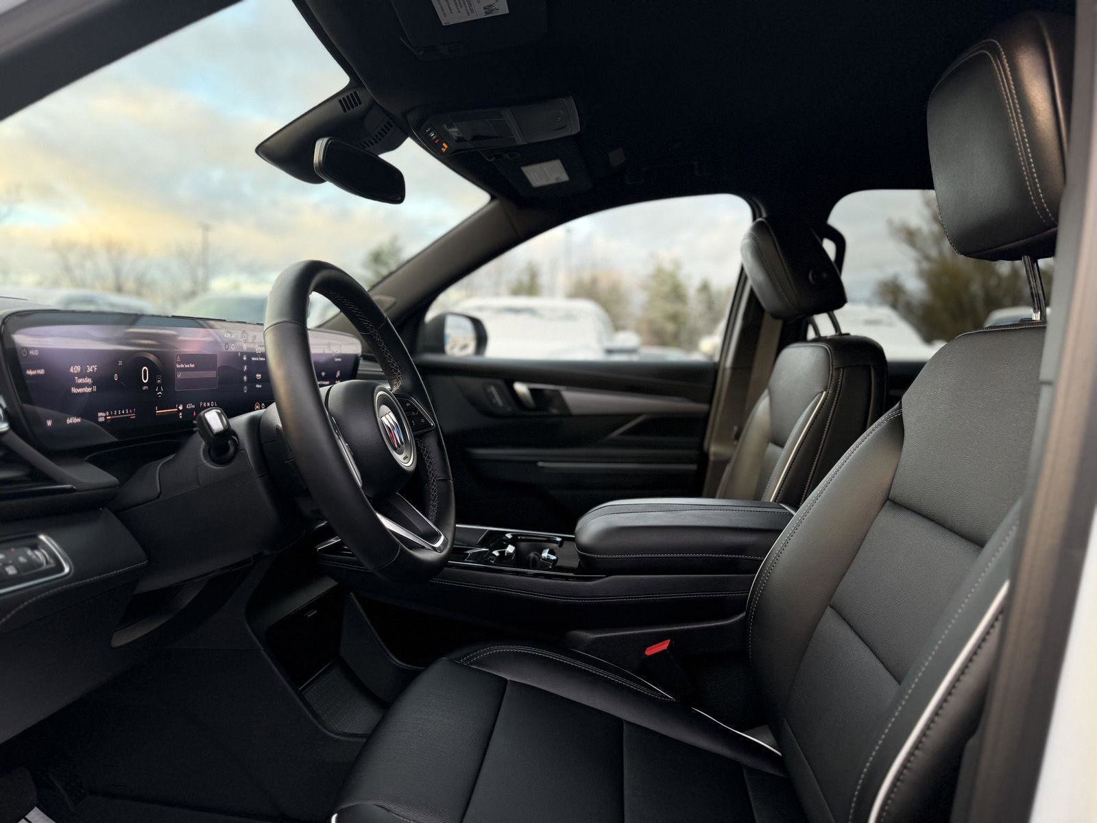 Certified 2025 Buick Enclave Preferred w/ Power Package image 12