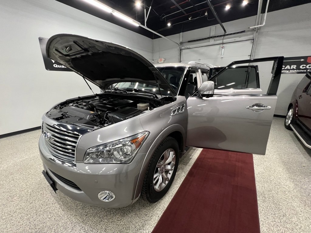 Used 2011 INFINITI QX56 4WD w/ Theater Pkg image 55