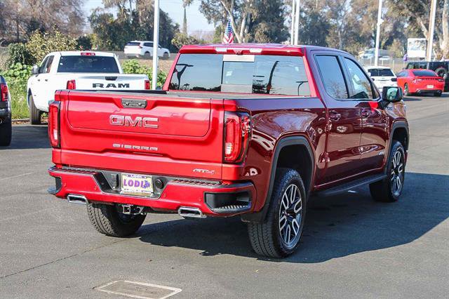 Used 2025 GMC Sierra 1500 AT4 w/ AT4 Premium Package image 4
