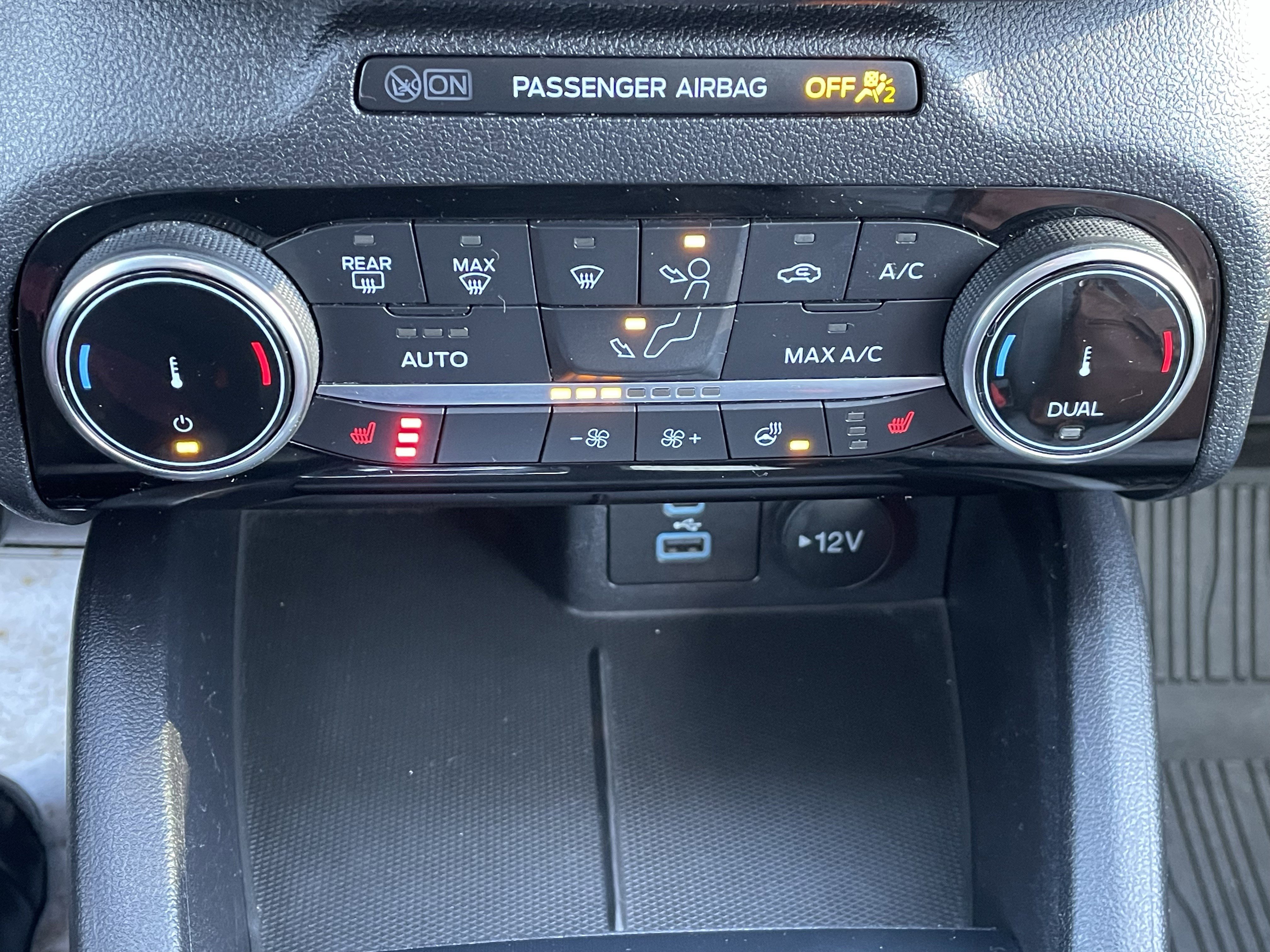 Used 2022 Ford Escape SE w/ Convenience Package image 27