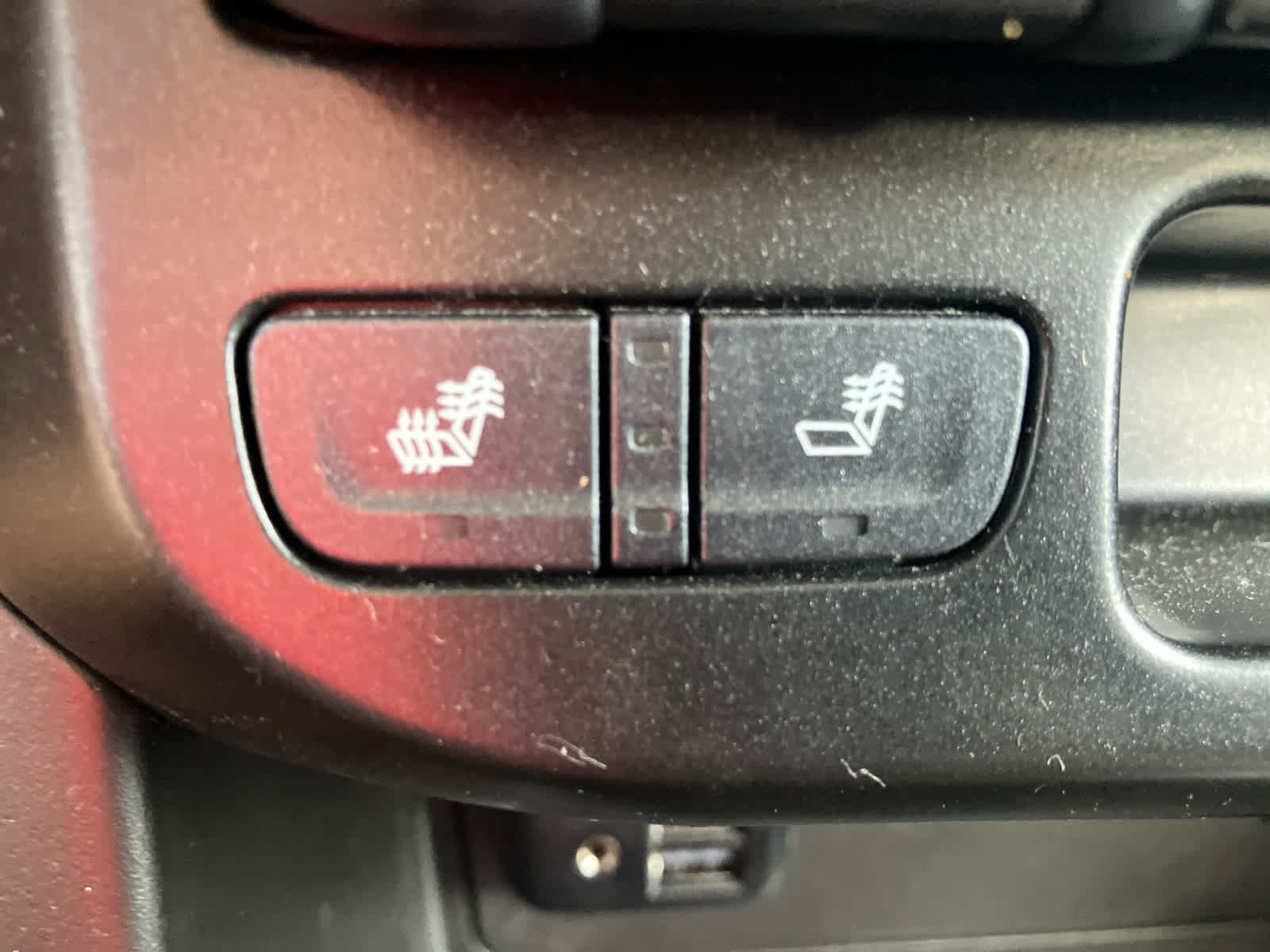Used 2022 GMC Canyon Elevation w/ Elevation Premium Package AWD/4WD image 29