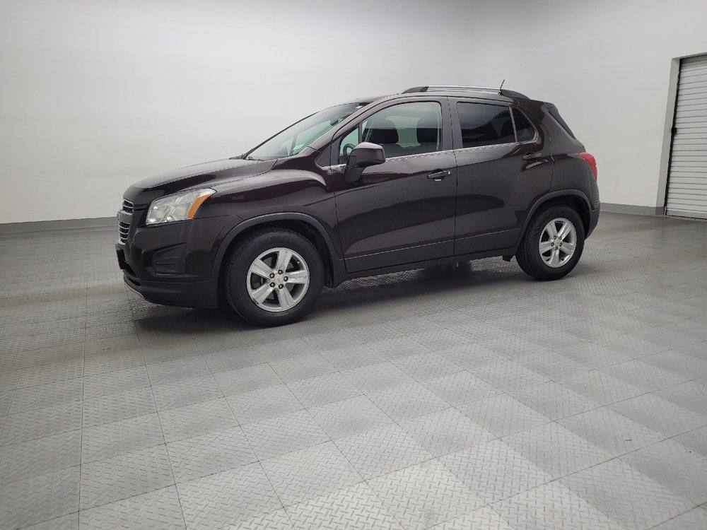 Used 2015 Chevrolet Trax LT w/ LT Sun and Sound Package image 2
