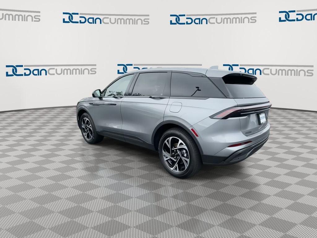 New 2025 Lincoln Nautilus Premier w/ Jet Appearance Package AWD/4WD image 6