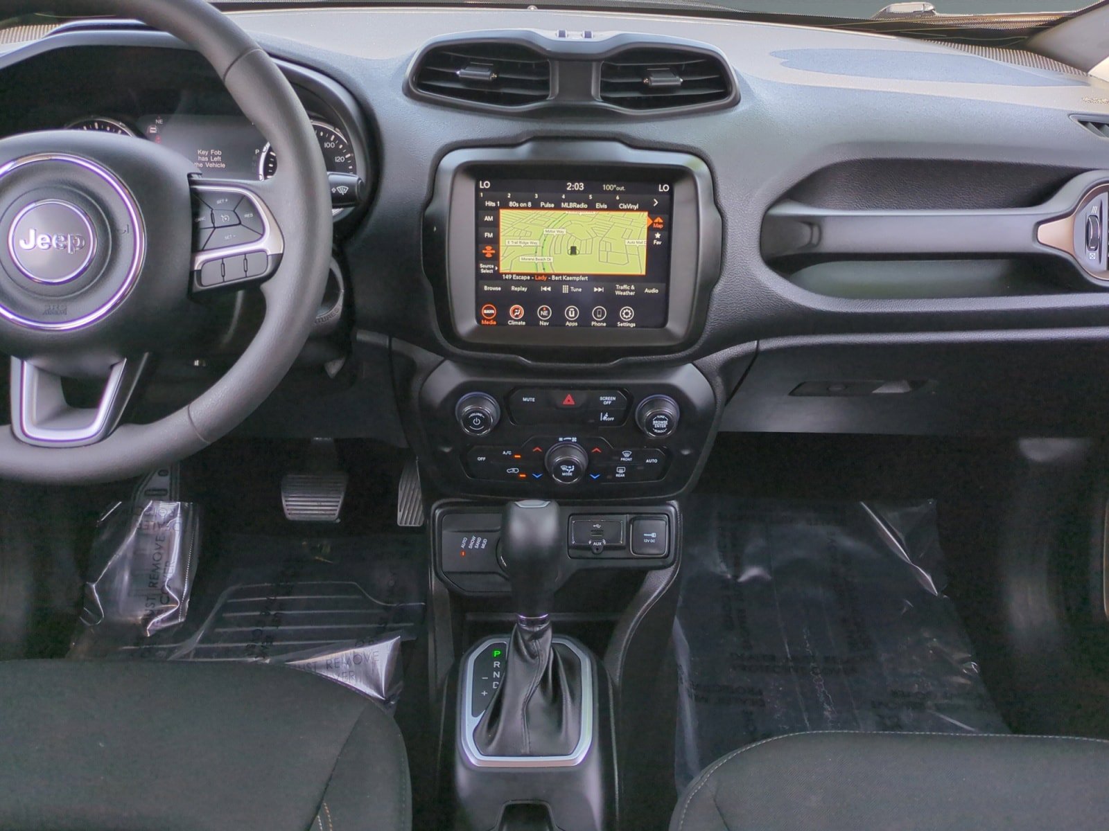 Used 2023 Jeep Renegade Latitude AWD/4WD image 11