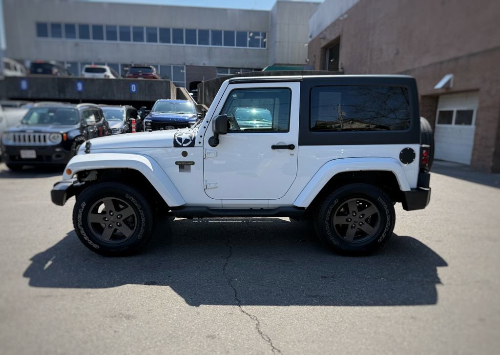 Used 2016 Jeep Wrangler Sport AWD/4WD image 16
