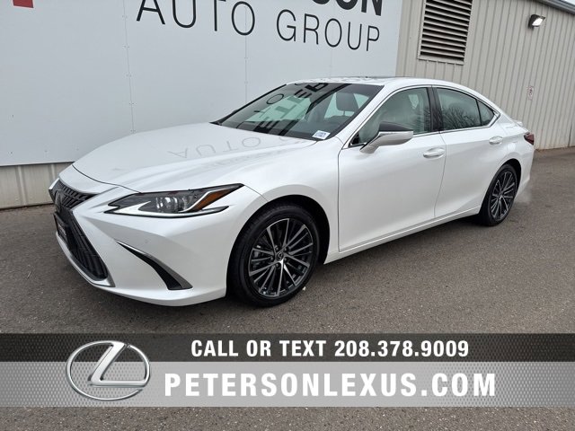 Used 2024 Lexus ES 300h w/ Premium Package image 7