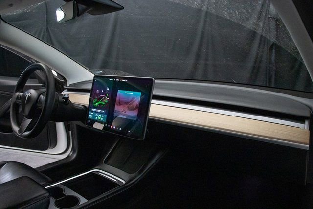 Used 2021 Tesla Model 3 Long Range image 15