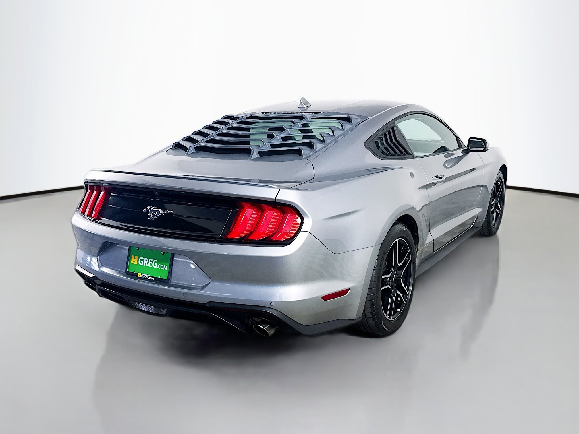 Used 2020 Ford Mustang Premium RWD image 10