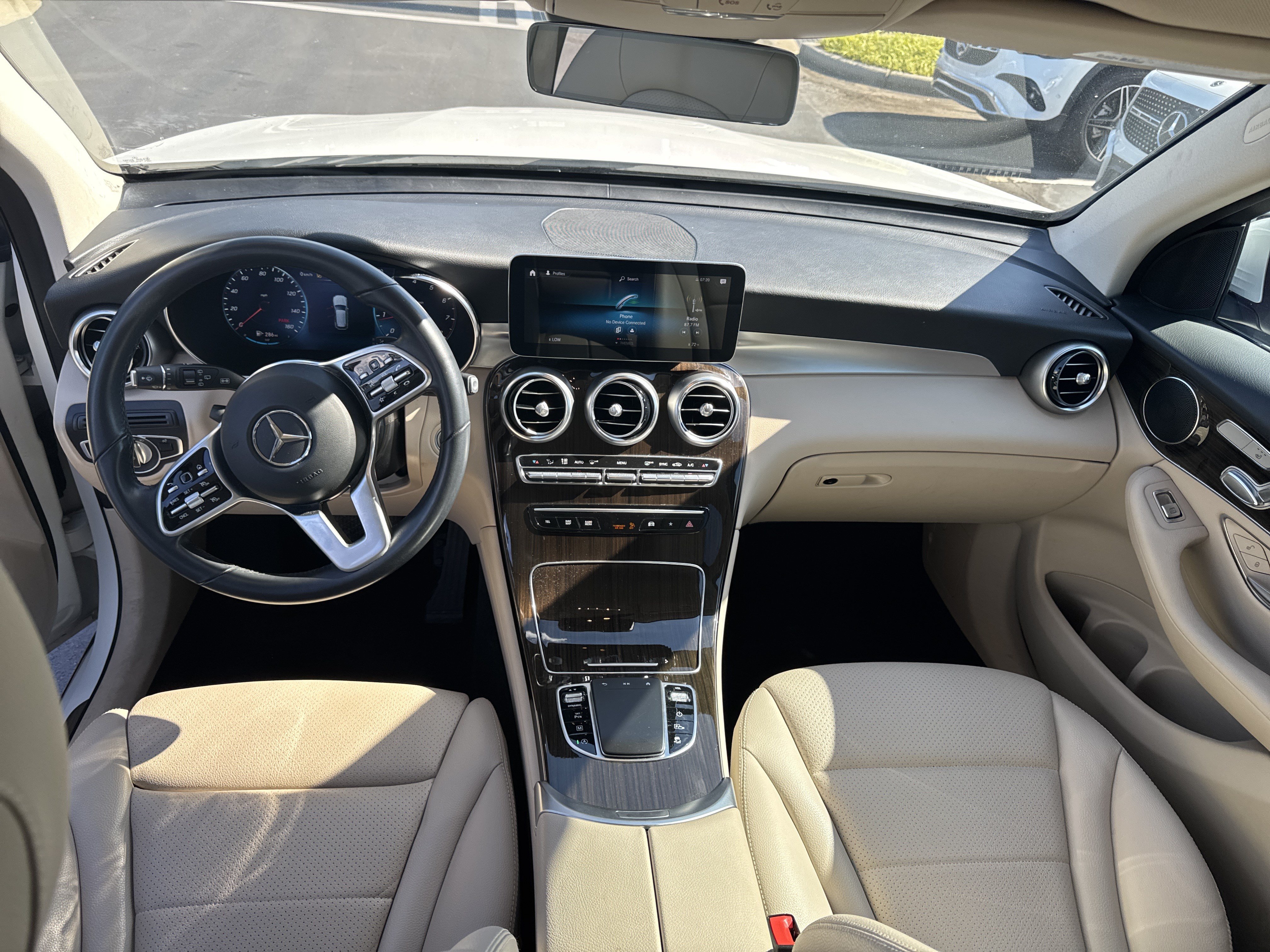 Certified 2022 Mercedes-Benz GLC 300 4MATIC image 30