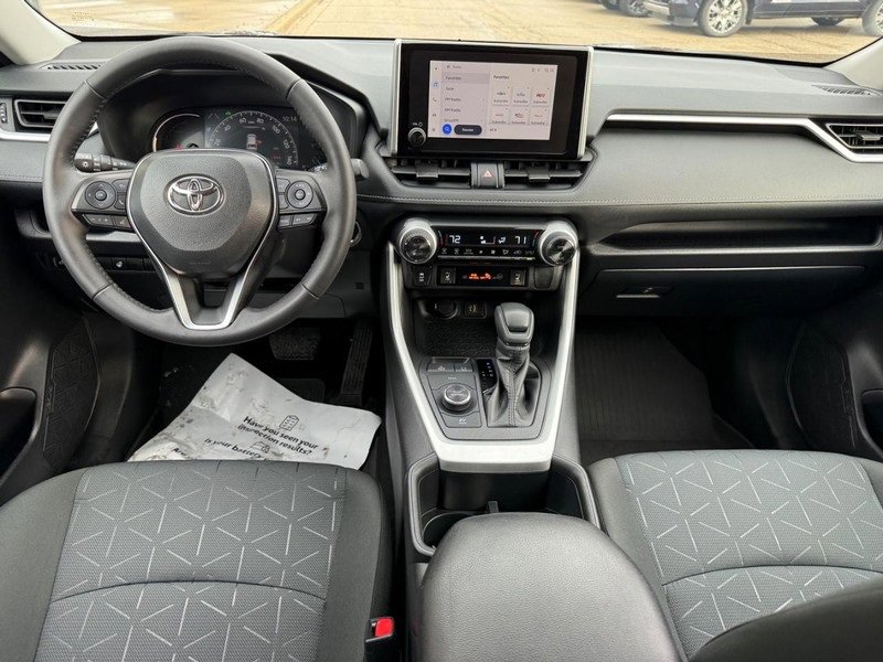 Used 2025 Toyota RAV4 Woodland Edition image 13