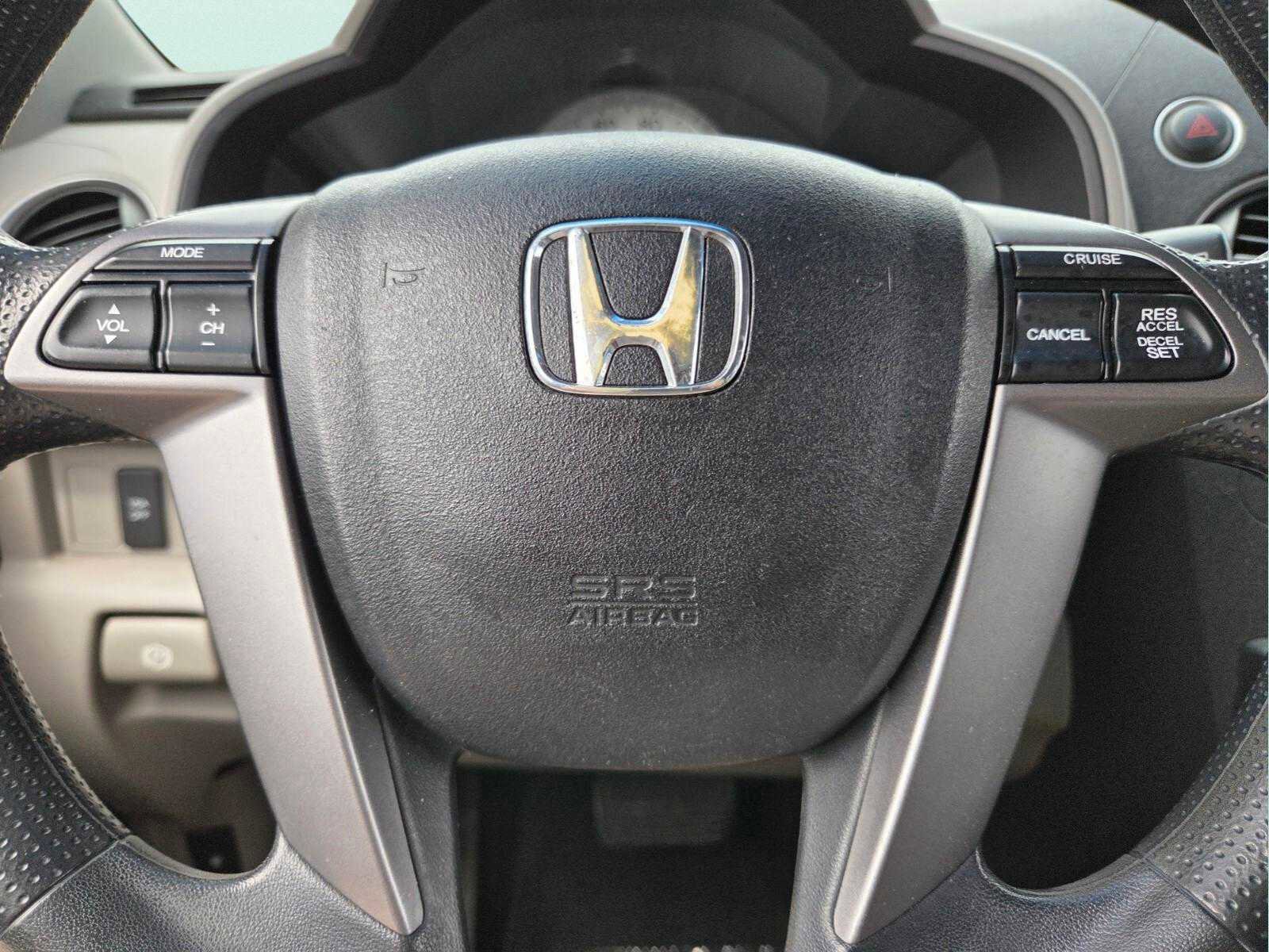 Used 2011 Honda Pilot EX image 29