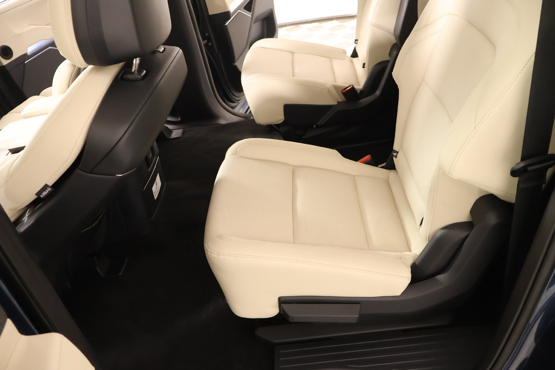 New 2027 Lincoln Navigator L Reserve AWD/4WD image 12