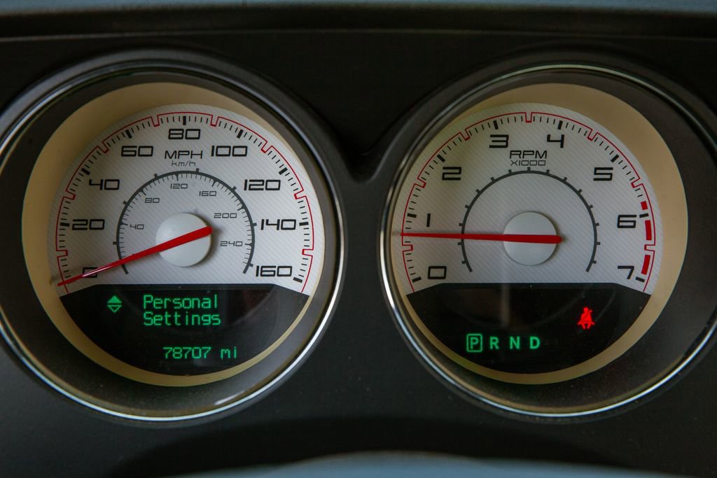 Used 2013 Dodge Challenger R/T RWD image 16