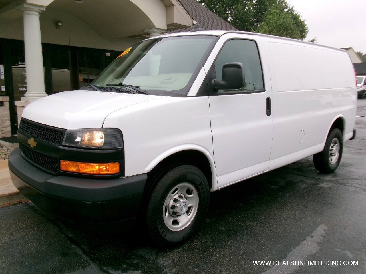 Used 2020 Chevrolet Express 3500 w/ Driver Convenience Package