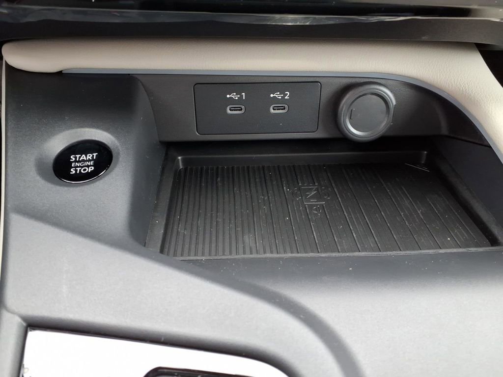 New 2026 Nissan Sentra SL image 13