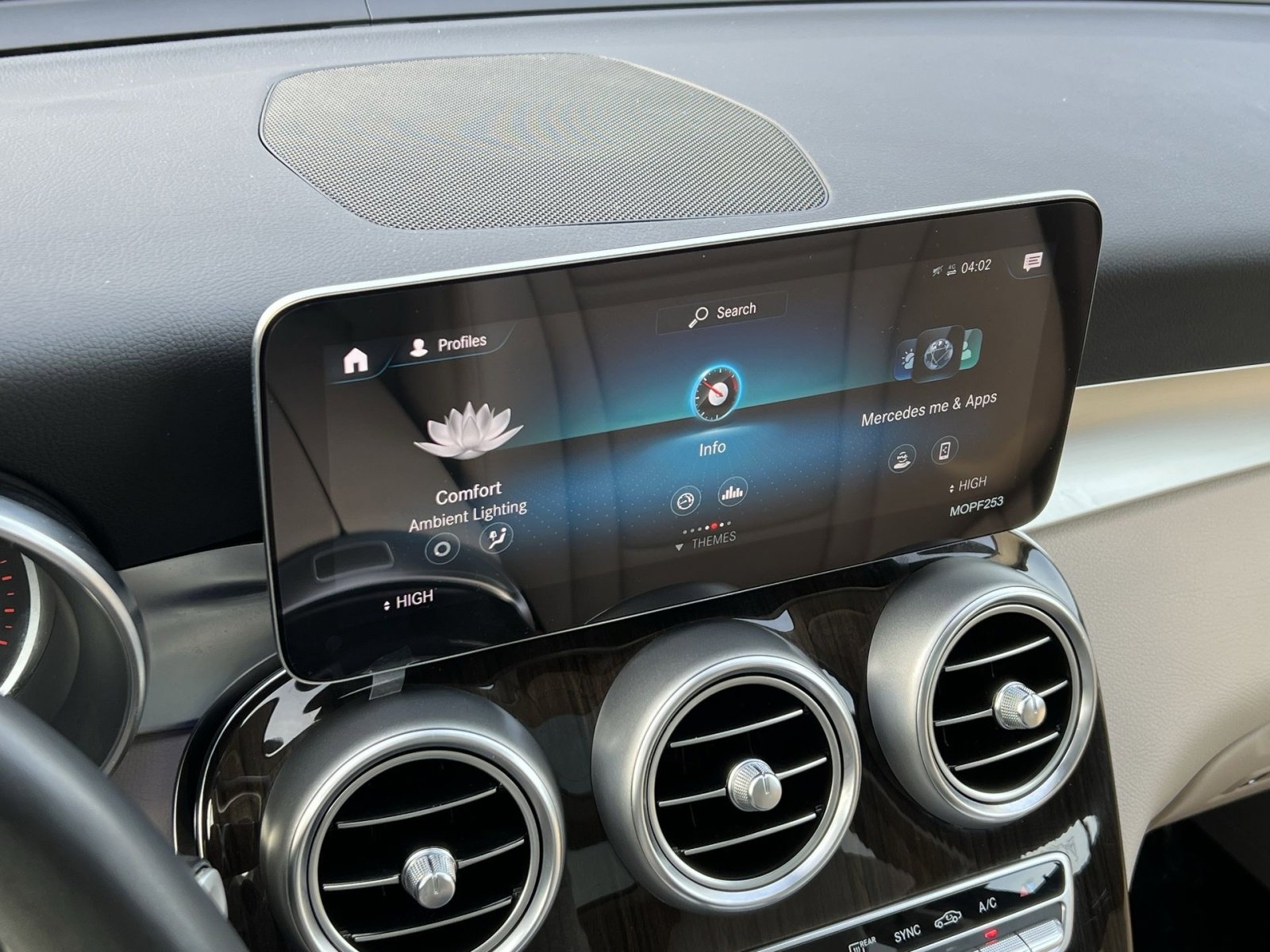 Certified 2021 Mercedes-Benz GLC 300 4MATIC image 18