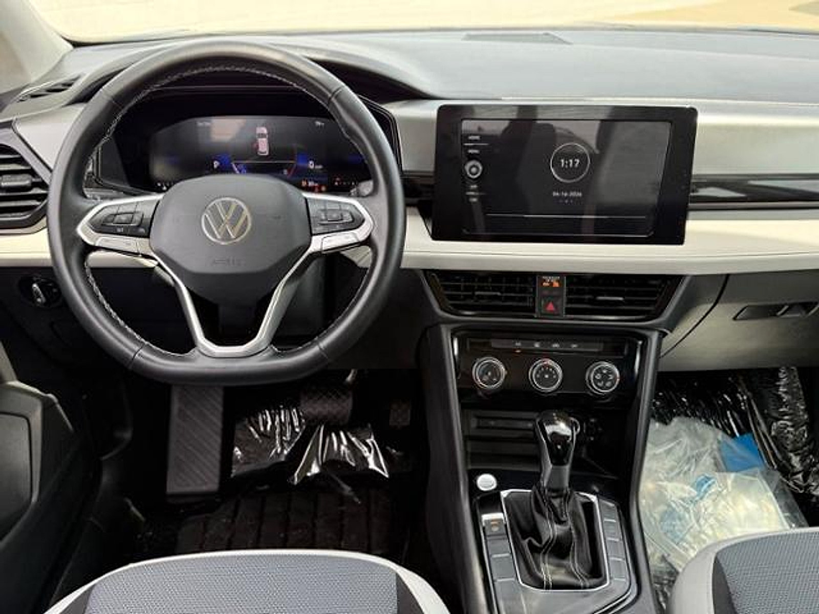 New 2026 Volkswagen Taos S FWD image 23