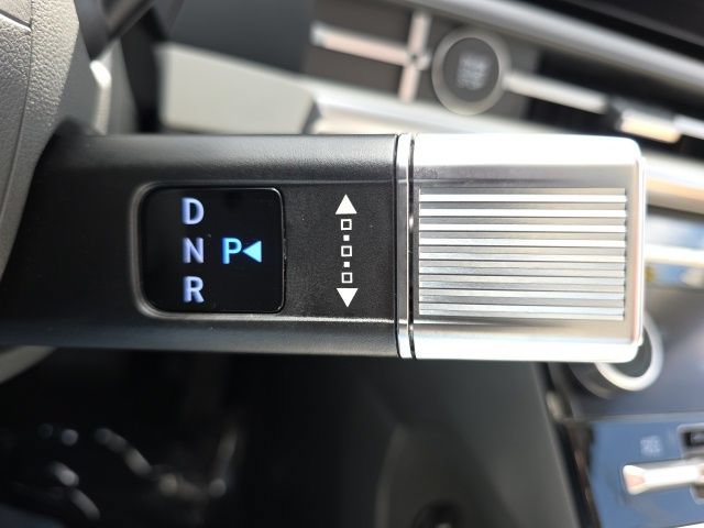 Certified 2025 Hyundai Santa Fe SEL FWD image 13