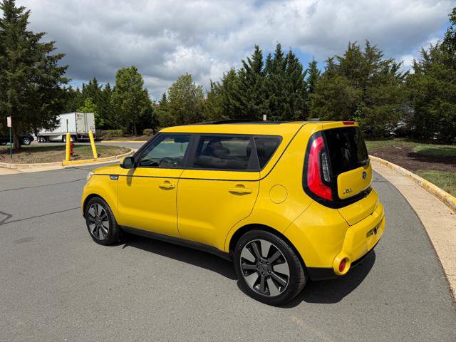 Used 2014 Kia Soul ! w/ Sun & Sound Package FWD image 3