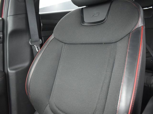 Used 2022 Hyundai Tucson N Line FWD image 11