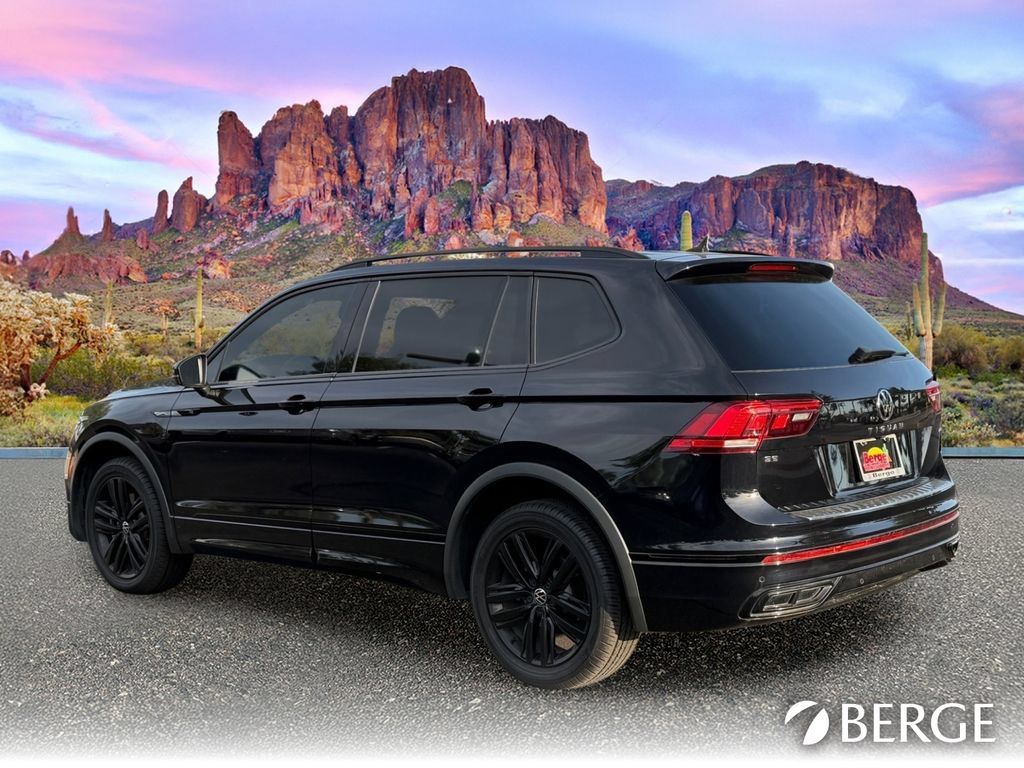 Used 2022 Volkswagen Tiguan SE R-Line AWD/4WD image 4