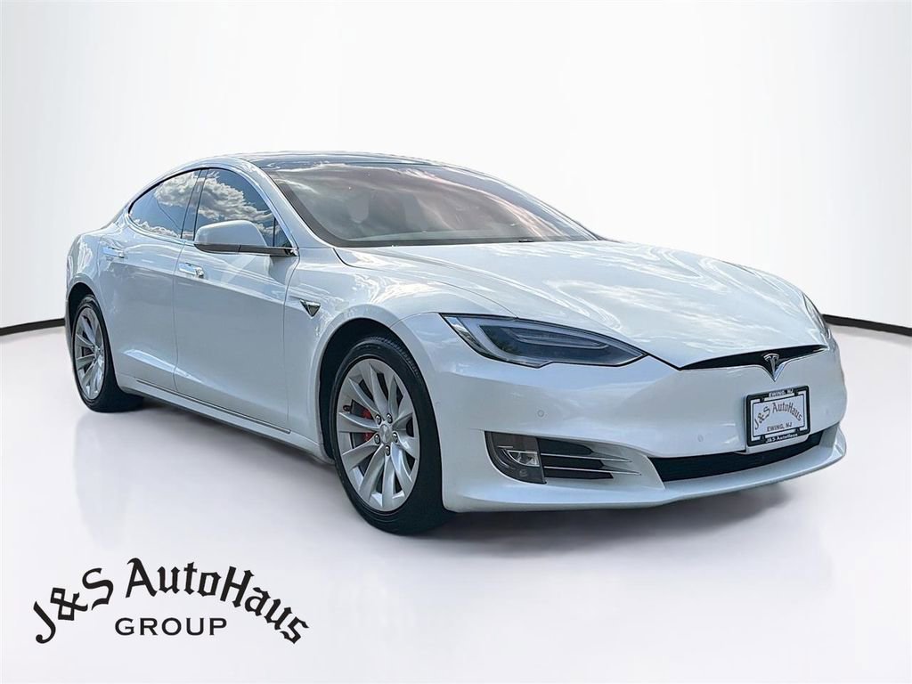 Used 2017 Tesla Model S 75D AWD/4WD image 1