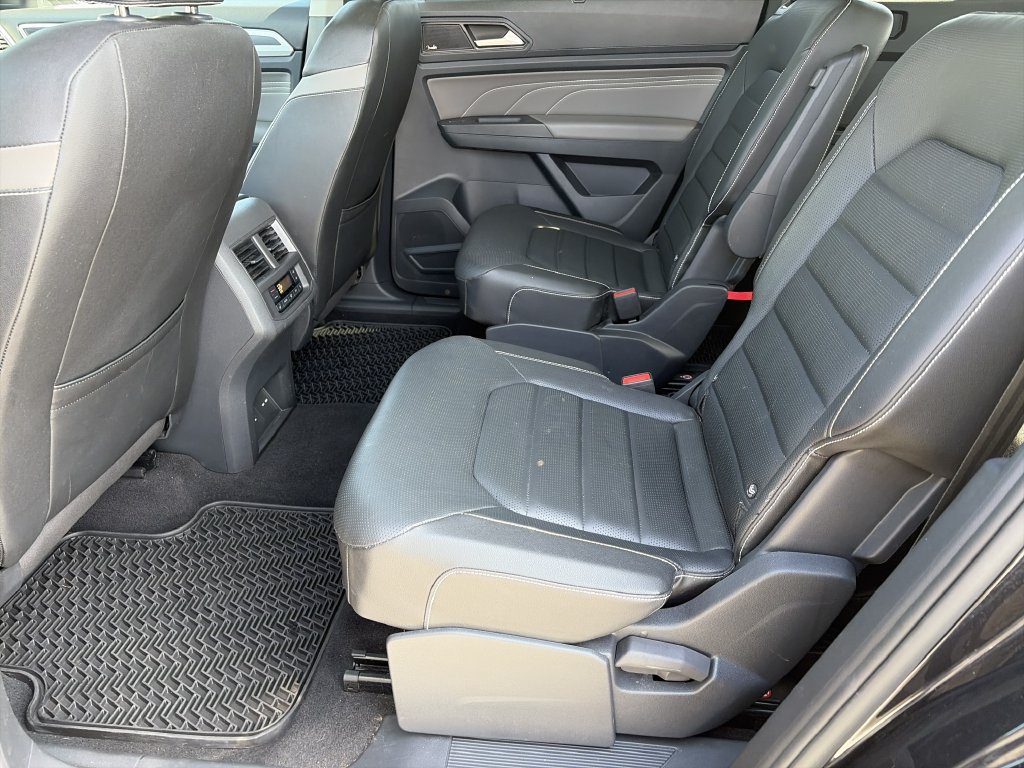 Certified 2023 Volkswagen Atlas SEL Premium AWD/4WD image 23