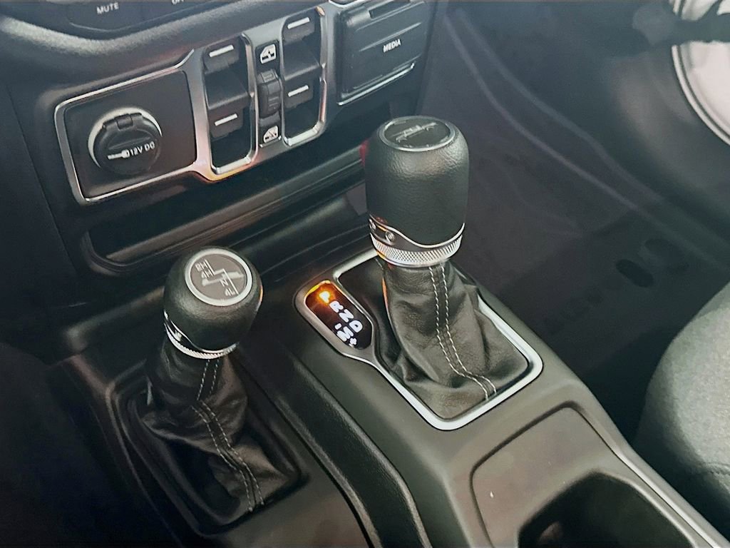 New 2026 Jeep Gladiator Sport image 12