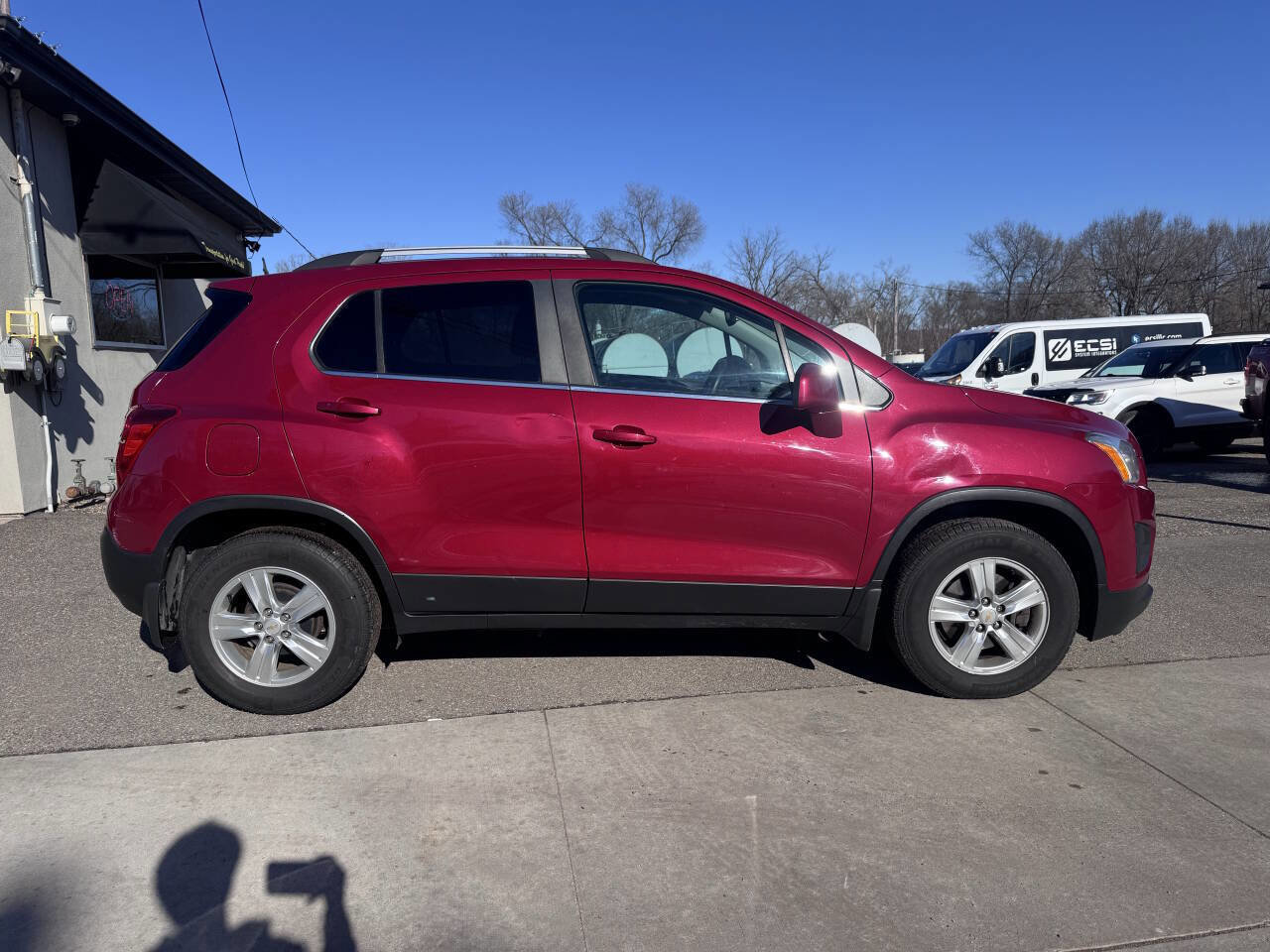 Used 2015 Chevrolet Trax LT w/ LT Plus Package FWD image 3