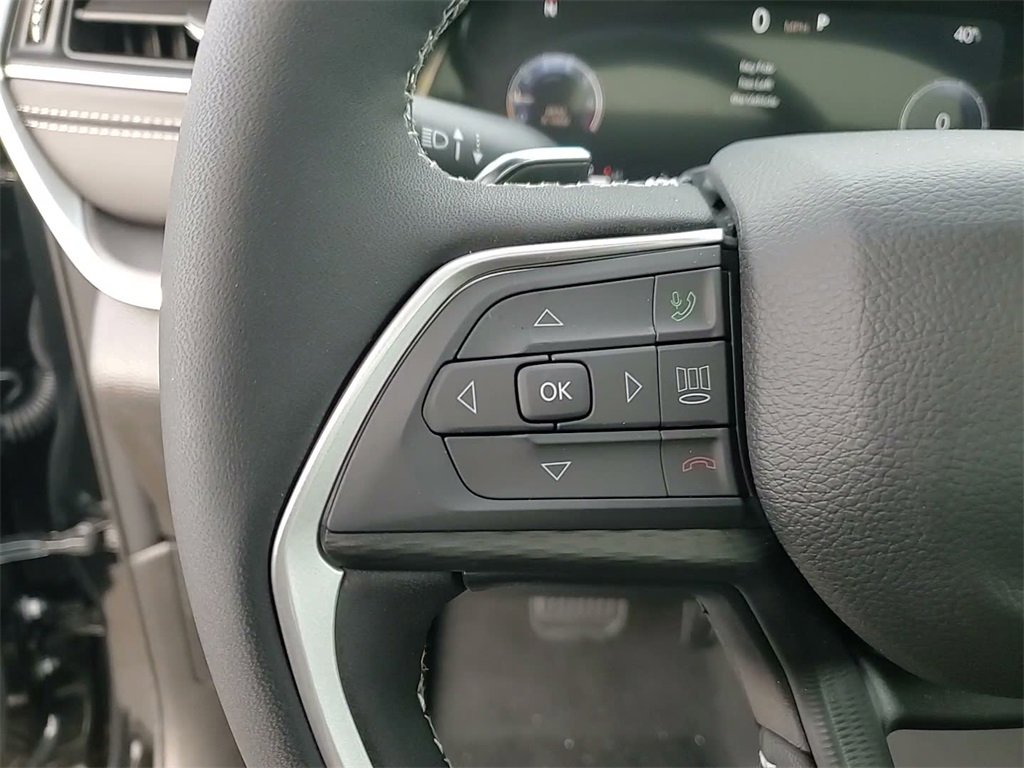 New 2025 Jeep Grand Cherokee Laredo X w/ Luxury Tech Group I image 31